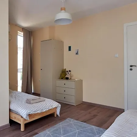 Corner In The Center - 2bd Apartamento Burgas