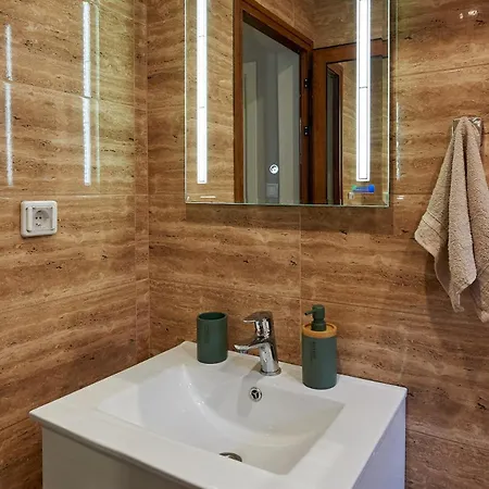 Corner In The Center - 2bd Apartamento Burgas